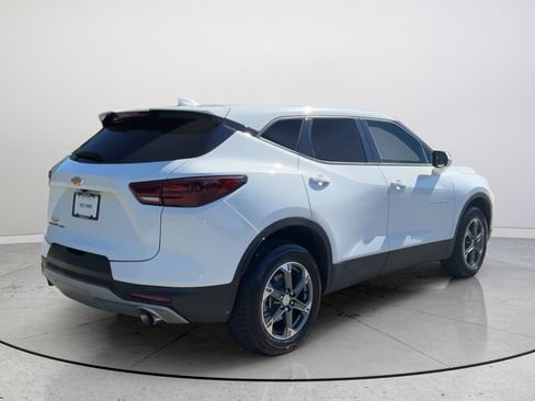 Certified 2025 Chevrolet Blazer LT AWD/4WD image 7