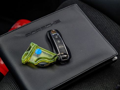 Used 2023 Porsche 911 GT3 RWD image 93