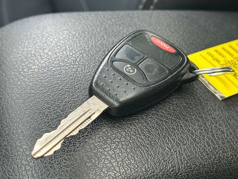 Used 2016 Jeep Patriot High Altitude image 31