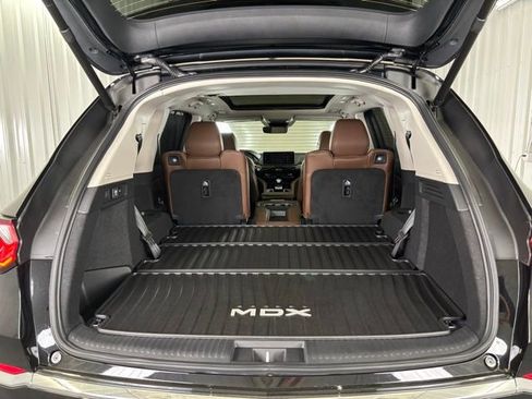 New 2026 Acura MDX w/ Technology Package FWD image 17