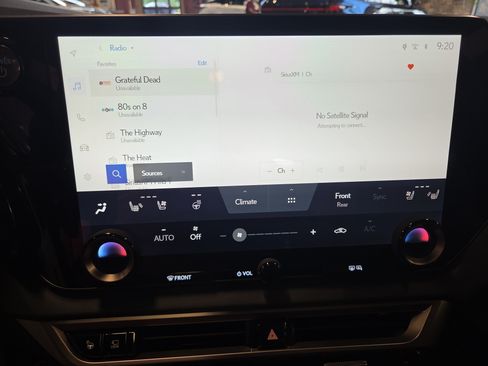 New 2026 Lexus RX 450h AWD image 12