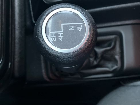 Used 2022 Jeep Wrangler Unlimited Sport AWD/4WD image 30