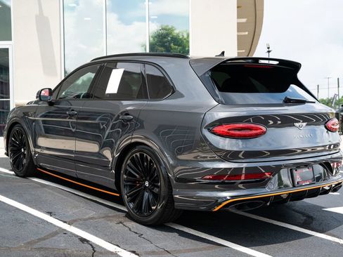 Used 2023 Bentley Bentayga Speed AWD/4WD image 16