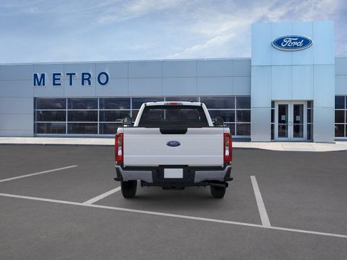 New 2026 Ford F250 XL w/ XL Chrome Package AWD/4WD image 6