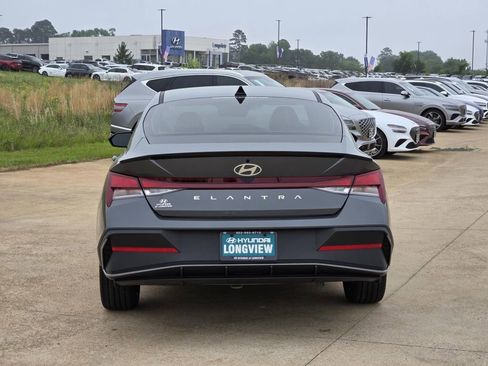 New 2026 Hyundai Elantra Sport FWD image 4