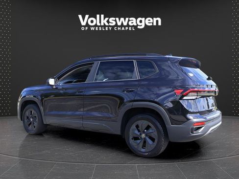 Used 2025 Volkswagen Taos S FWD image 6