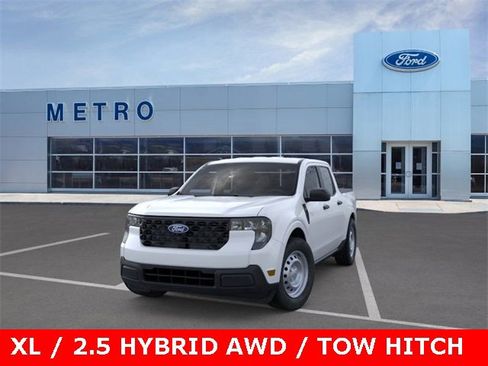 New 2025 Ford Maverick XL w/ Equipment Group 101A image 3