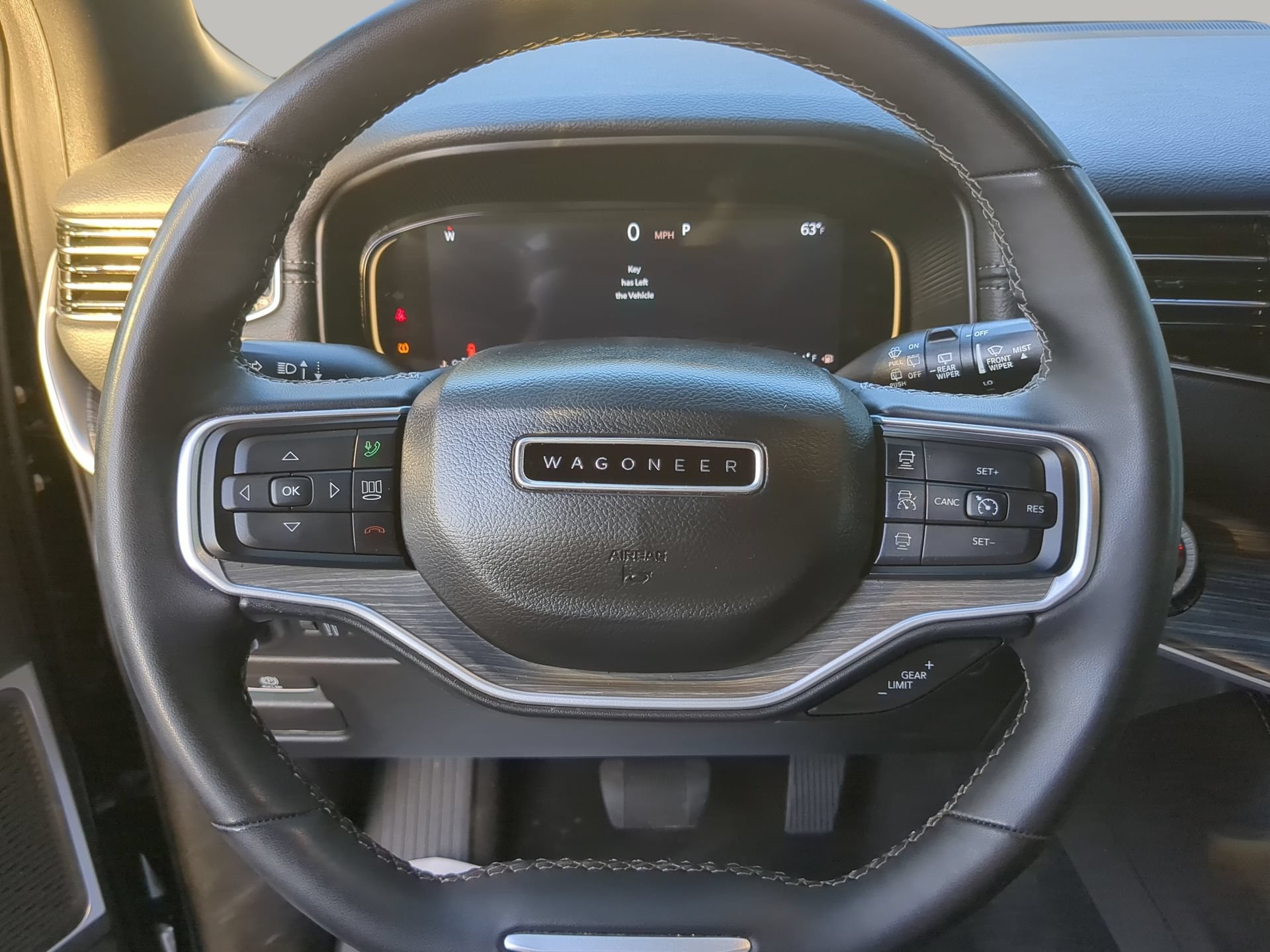 Used 2024 Jeep Wagoneer Series II AWD/4WD image 69