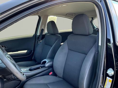 Used 2021 Honda HR-V LX image 21