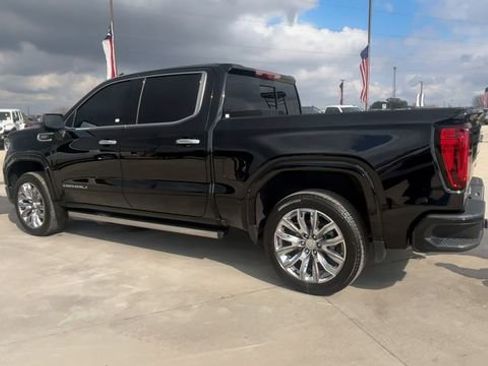 Certified 2025 GMC Sierra 1500 Denali w/ Denali Reserve Package image 6