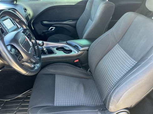 Used 2017 Dodge Challenger R/T w/ Blacktop Package image 14