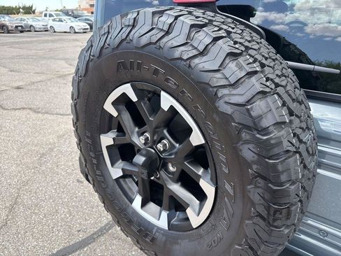 Used 2025 Jeep Wrangler Unlimited Rubicon 4xe AWD/4WD image 21