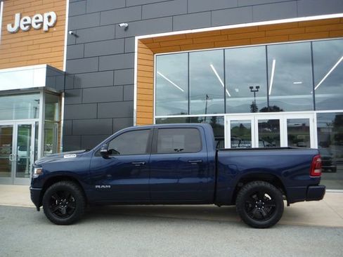 Used 2022 RAM 1500 Big Horn AWD/4WD image 2