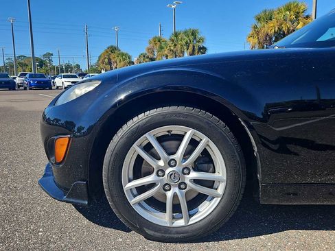 Used 2009 MAZDA MX-5 Miata Sport image 19