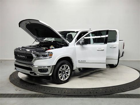 Used 2023 RAM 1500 Limited image 11