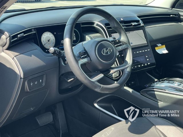 Used 2024 Hyundai Tucson Limited FWD image 14