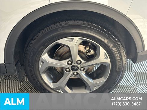 Used 2025 Ford Escape ST-Line image 22