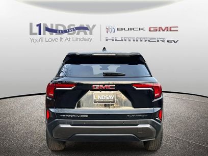 Used 2025 GMC Terrain Elevation