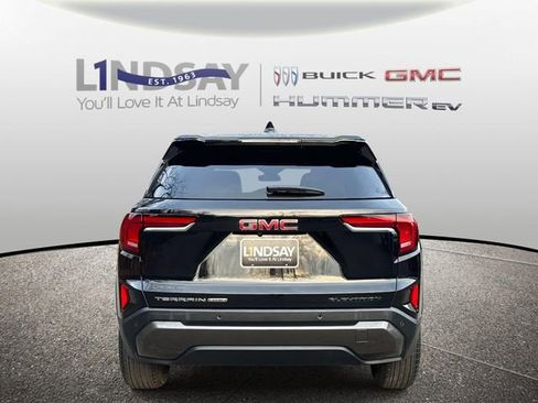 Used 2025 GMC Terrain Elevation AWD/4WD image 3