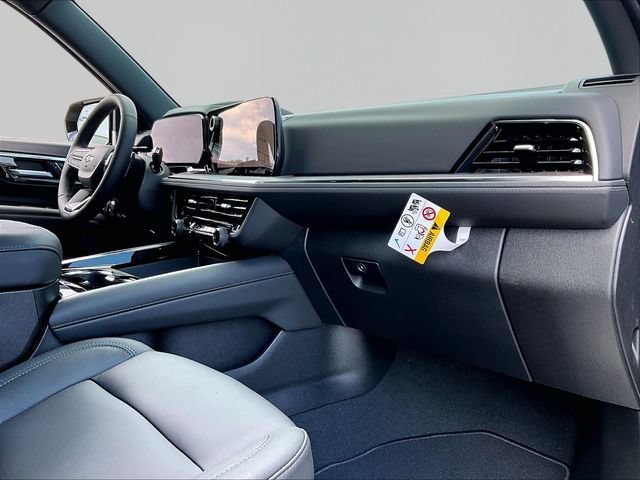 New 2026 Chevrolet Tahoe Z71 w/ Z71 Off-Road Package AWD/4WD image 9