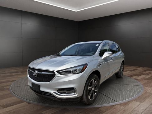 Used 2020 Buick Enclave Essence w/ Sport Touring Edition AWD/4WD image 4