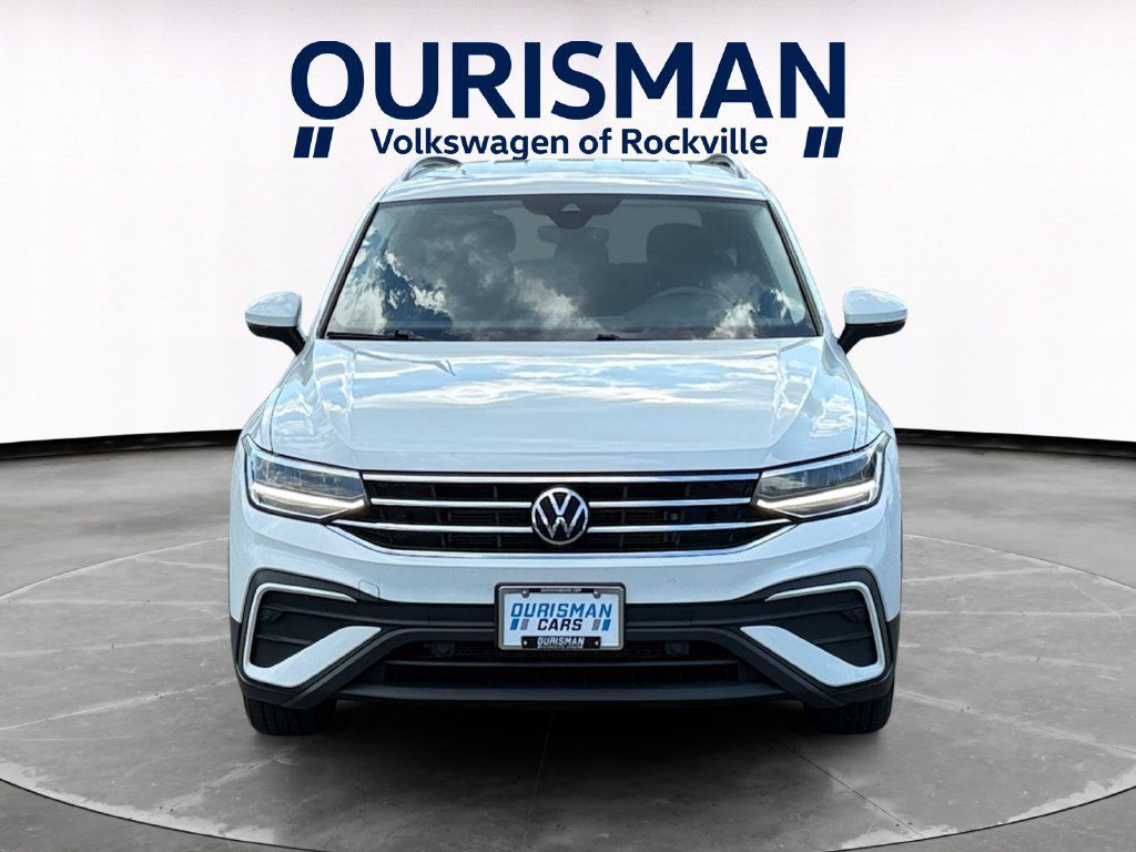 Used 2023 Volkswagen Tiguan S w/ Driver Assistance Package FWD image 8