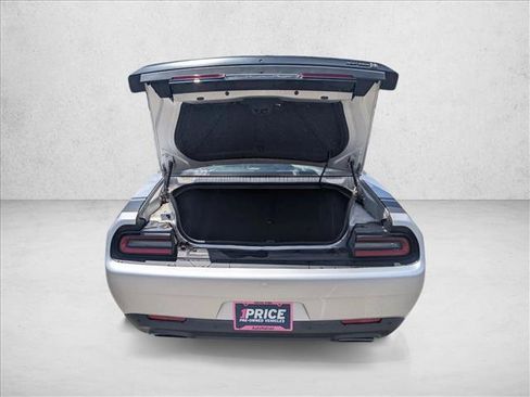 Used 2021 Dodge Challenger R/T Scat Pack RWD image 7