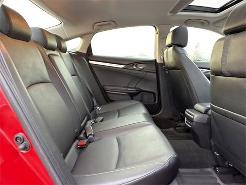 Used 2020 Honda Civic Touring image 16