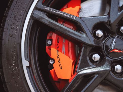 Used 2025 Chevrolet Corvette Stingray Preferred Cpe w/ Z51 Performance Package image 23