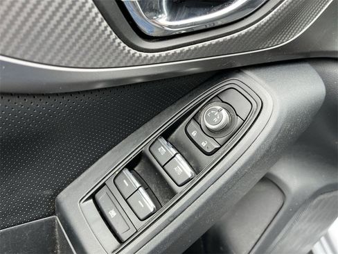 Used 2022 Subaru Crosstrek 2.5i Limited w/ Moonroof Package 2 image 23