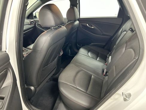 Used 2018 Hyundai Elantra GT Sport FWD image 19