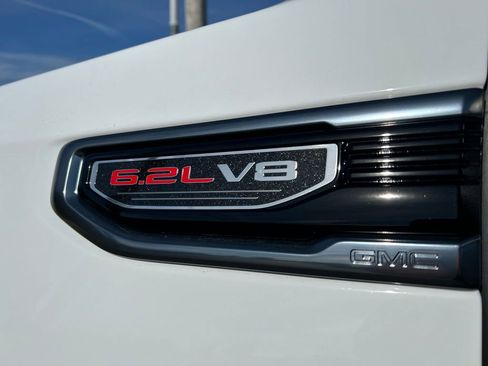 New 2026 GMC Sierra 1500 AT4 w/ AT4 Premium Package image 11