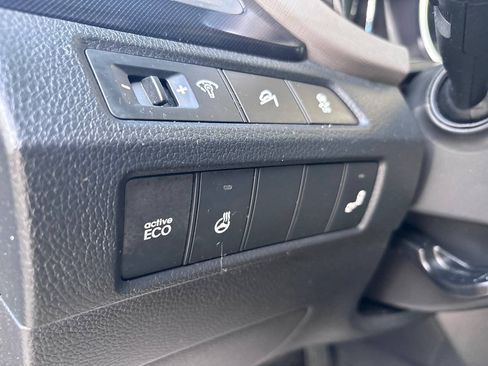 Used 2014 Hyundai Santa Fe Sport w/ Technology Package 04 FWD image 26