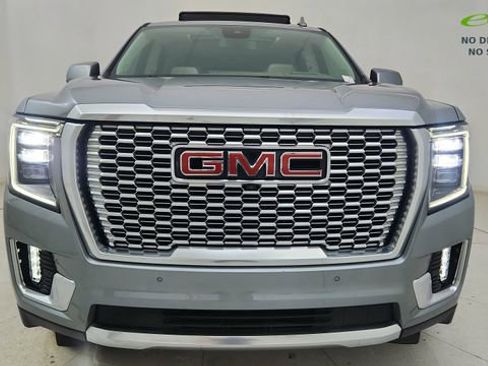 Used 2024 GMC Yukon Denali AWD/4WD image 13