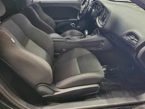 Used 2020 Dodge Challenger R/T image 13