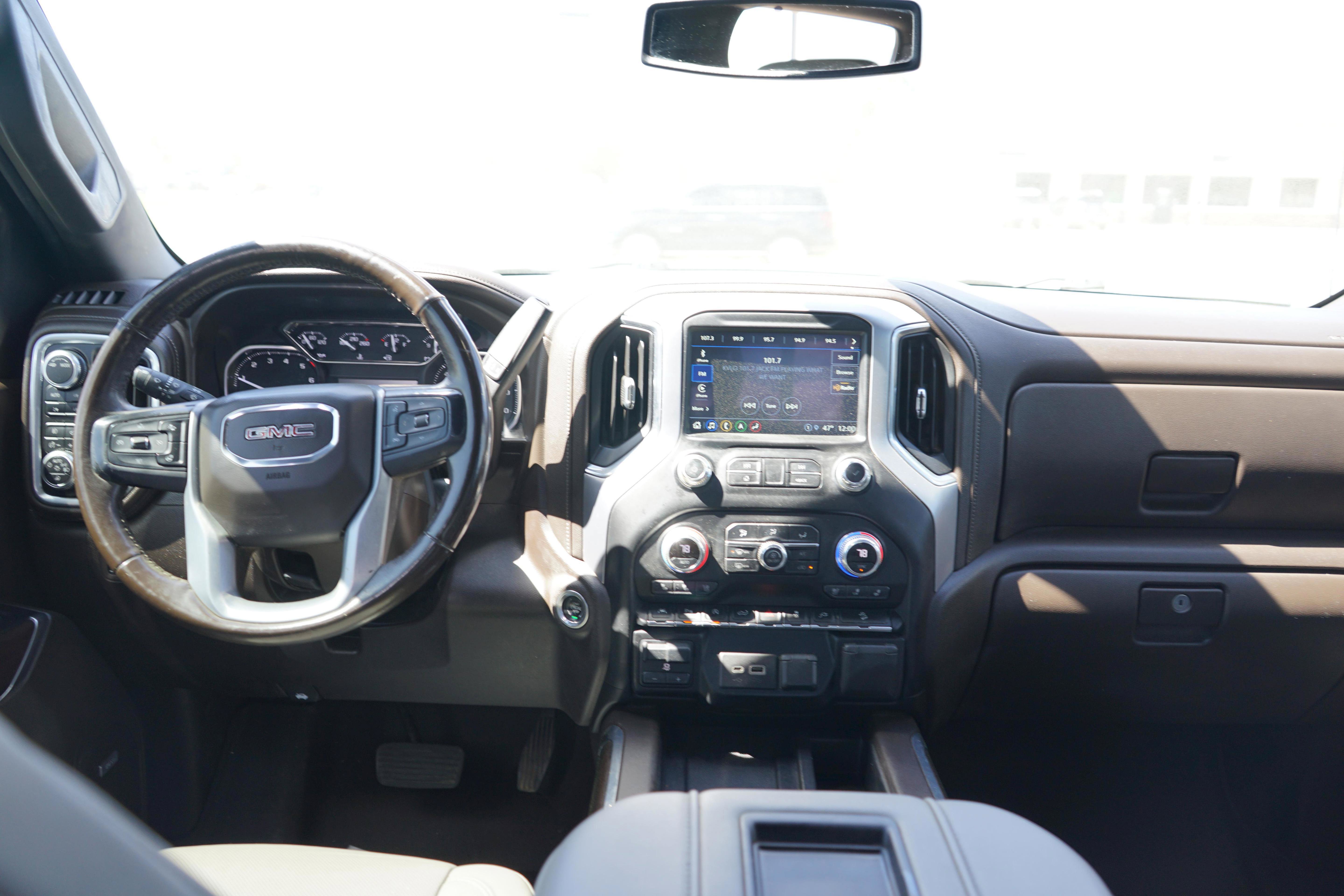 Used 2021 GMC Sierra 1500 SLT AWD/4WD image 22