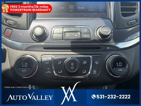 Used 2019 Chevrolet Impala Premier FWD image 28