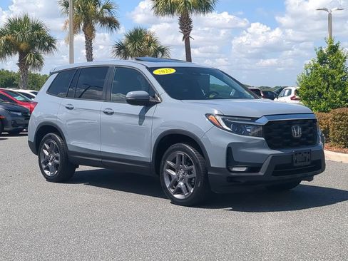 Used 2023 Honda Passport EX-L image 2