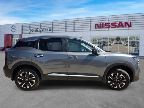 New 2027 Nissan Kicks SV w/ SV Premium Package AWD/4WD image 4