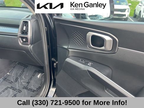 Used 2023 Kia Sorento LX AWD/4WD image 58