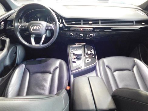 Used 2019 Audi Q7 3.0T Premium w/ Convenience Package image 11