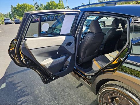 Certified 2025 Subaru Crosstrek 2.5i Sport w/ Crosstrek Mirror Package AWD/4WD image 15