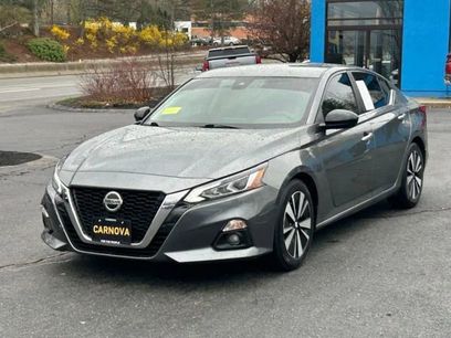 Used 2021 Nissan Altima 2.5 SV