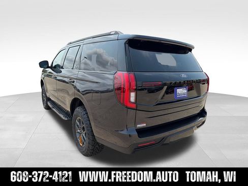 Used 2025 Ford Expedition Tremor AWD/4WD image 5