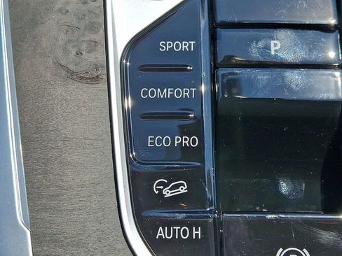 New 2026 BMW X7 xDrive40i AWD/4WD image 21