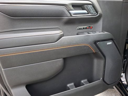 Used 2023 GMC Sierra 1500 AT4 w/ Technology Package image 12