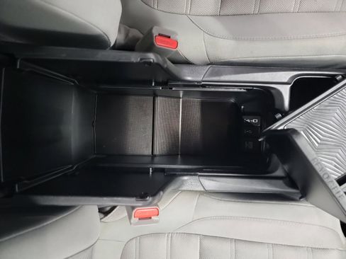 Used 2019 Honda CR-V EX image 29