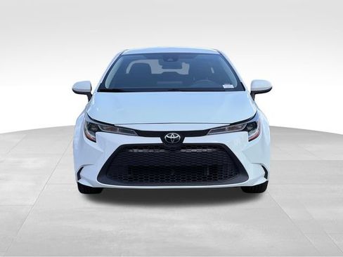 Used 2022 Toyota Corolla LE w/ LE Convenience Package FWD image 8