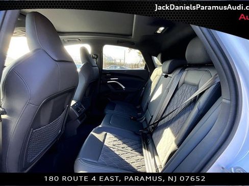 New 2025 Audi SQ5 Premium Plus image 10