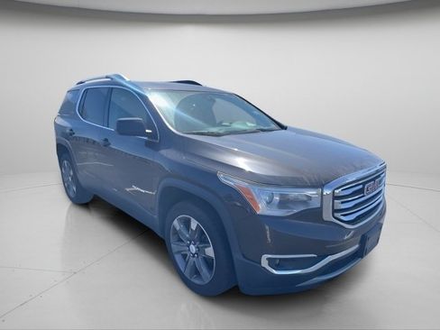 Used 2017 GMC Acadia SLT image 5